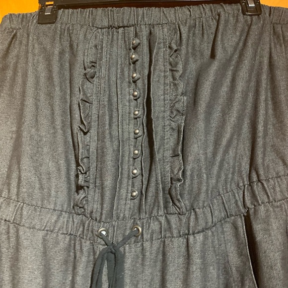 Plus size Paper Tee black denim Romper Size 3X. Never worn $25. - Picture 3 of 7